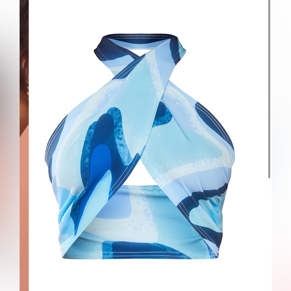 ✨2 for 20✨ NWT Halter Crop Top - Picture 2 of 3